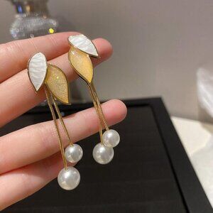 Cute Korean Style Faux Pearl & Leaf Tassel Earrings Long Tassel Drop Earrings 2"